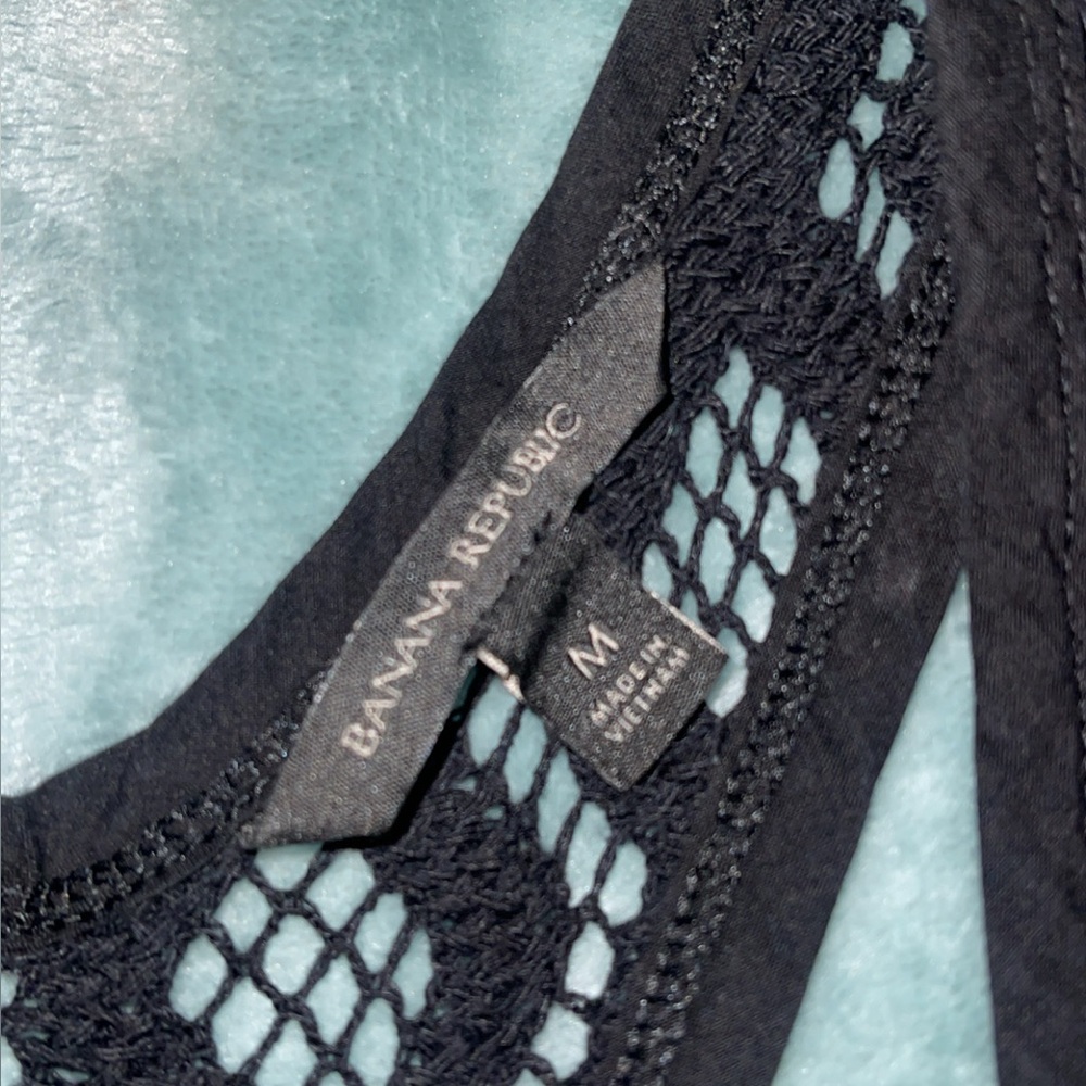 Banana Republic  Black Crochet Racerback  Top Open Knit Medium - Picture 6 of 9